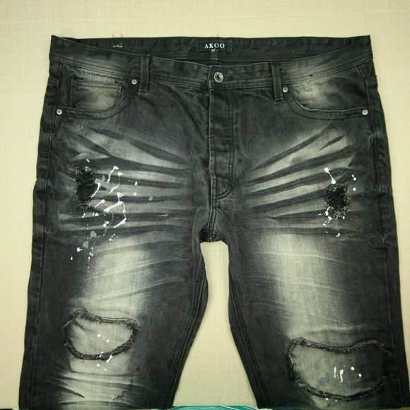 Akoo Other - Akoo Big Oak Fit Jeans Men's Sz 44 Button Fly Paint Splatter Patches Distressed